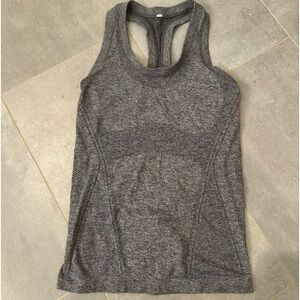 grey athletic tank top